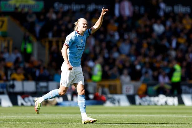 liga_inggris_kalahkan_wolverhampton_3_0_manchester_city_puncaki_klasemen