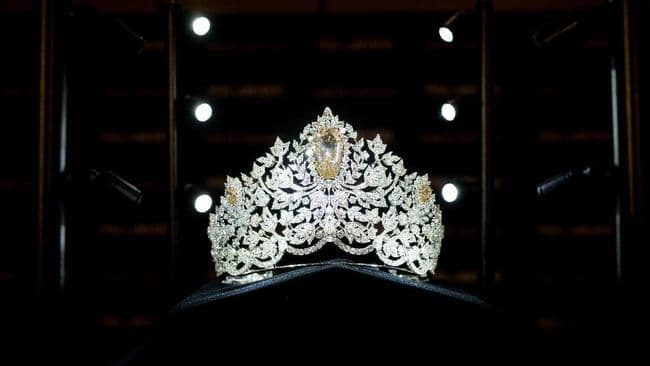 lisensi_dicabut_fabienne_bisa_ikut_miss_universe_2023