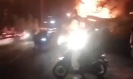 listrik_padam_3_unit_rumah_warga_hangus_terbakar_di_lubuk_pakam