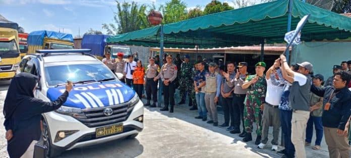 logistik_pemilu_didistribusikan_bupati_dairi_harapkan_kerja_sama_kenyamanan_dokumen