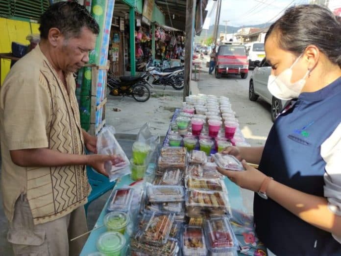 loka_pom_maksimalkan_pengawasan_pangan_selama_ramadhan_dan_idul_fitri_di_toba