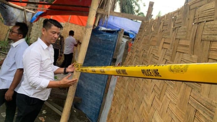 lokasi_judi_di_desa_kota_pari_sergai_dipasang_garis_polisi