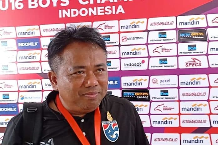lolos_final_aff_u16_pelatih_thailand_siapkan_strategi_lewat_laga_indonesia_vs_australia