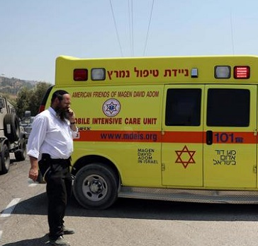 ludahi_potret_yesus_ini_yang_terjadi_kepada_pekerja_ambulans