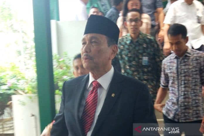 luhut_akui_sudah_tahu_masih_akan_jadi_menko_maritim