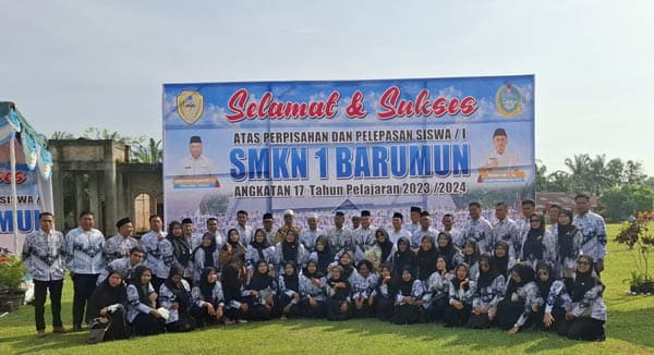 lulusan_smkn_1_barumun_diminta_memiliki_karakter_yang_kuat