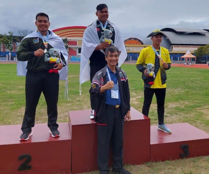 mahasiswa_fik_unimed_raih_perak_di_pomnas_xvii