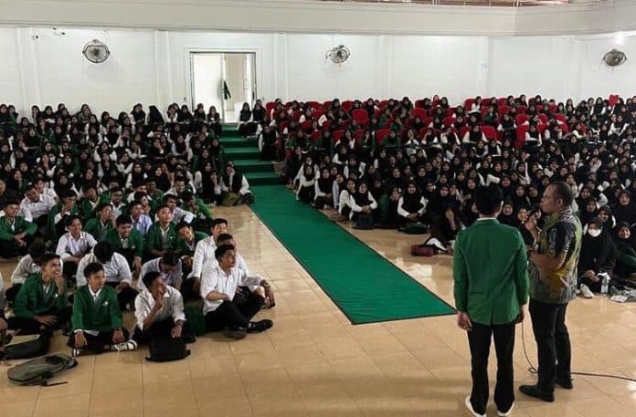 mahasiswa_uin_syahada_padangsidimpuan_ikuti_sosialisasi_pentingnya_perlindungan_jamsostek