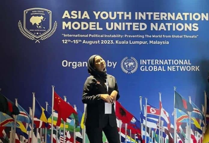 mahasiswi_asal_kota_medan_ini_bangga_bisa_ikuti_ayimun_2023_di_malaysia