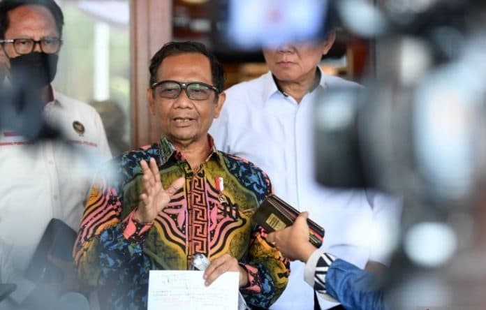 mahfud_md_minta_kementerian_bumn_tunda_acara_halalbihalal
