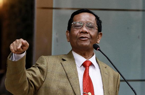mahfud_md_sentil_ketum_pssi_kalau_tak_mundur_bisa_dianggap_amoral