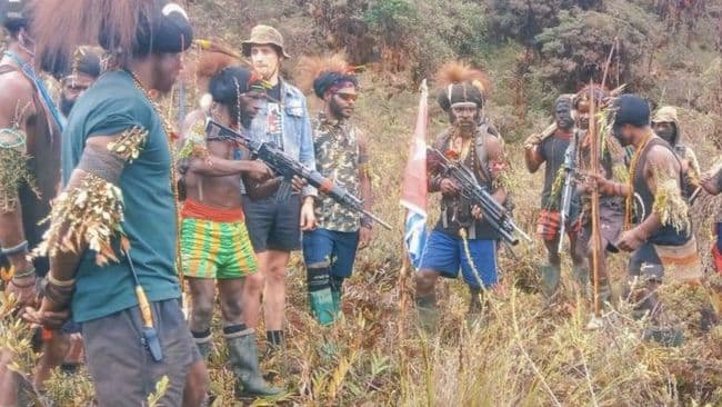 mahfud_sebut_lokasi_keberadaan_pilot_susi_air_sudah_diketahui_tni_telah_kepung_kkb