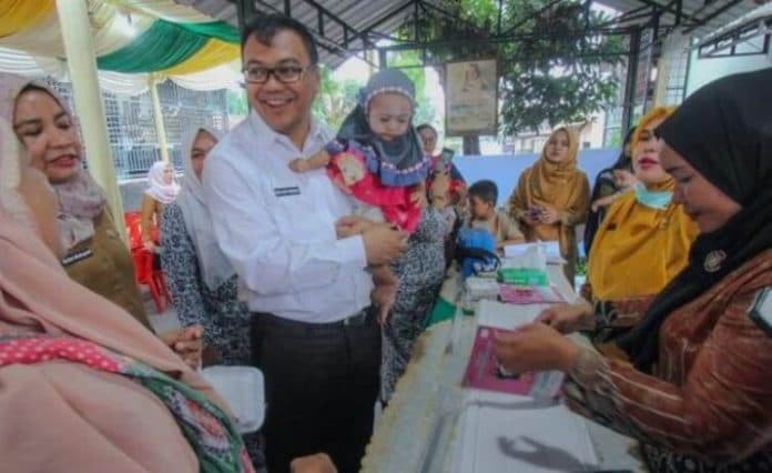 maju_pilkada_kadinkes_jarang_terlihat_dampingi_pj_bupati_deli_serdang