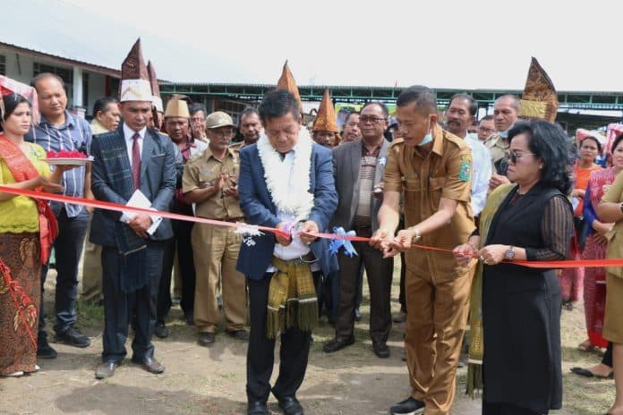 majukan_pendidikan_simalungun_bupati_akan_beri_insentif_guru_di_pelosok_lebih_besar