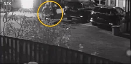 maling_bersajam_gasak_sepeda_motor_warga_perumahan_rose_palace_medan