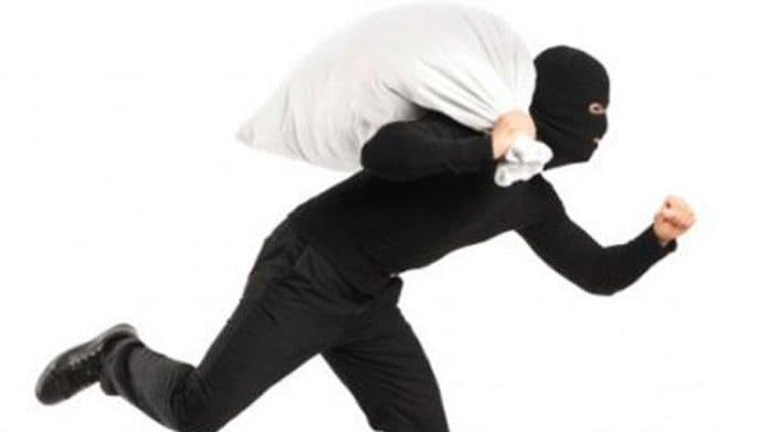 maling_pakaian_bekas_diamankan_polsek_siantar_martoba