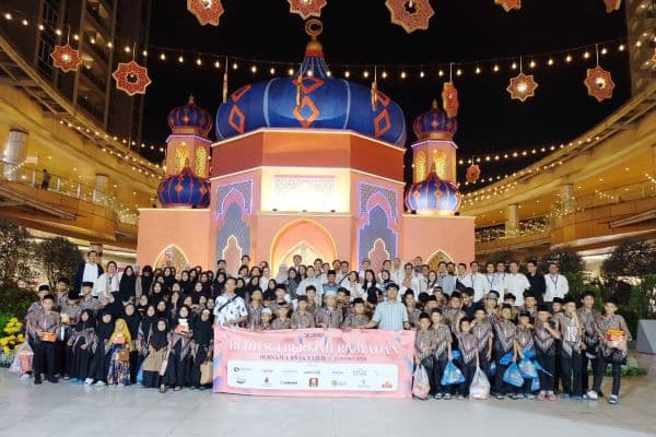 mall_di_medan_berbagi_berkah_ramadhan_bersama_anak_panti_asuhan