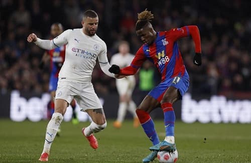 manchester_city_gagal_raih_poin_penuh_di_markas_crystal_palace