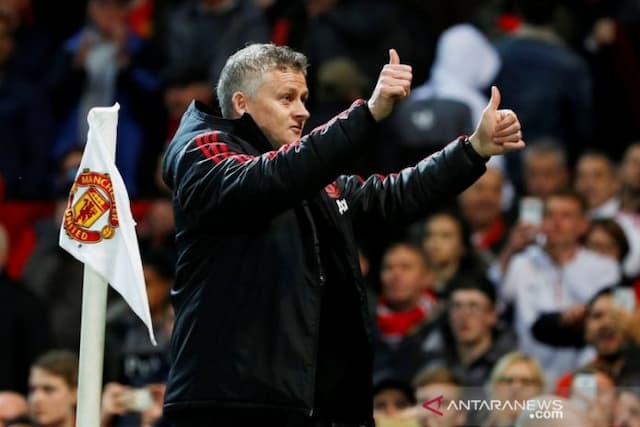 manchester_united_diterpa_krisis_solskjaer_bela_staf_pelatih