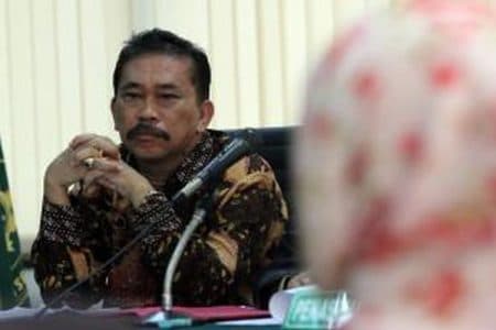 mantan_bupati_tapteng_raja_bonaran_situmeang_meninggal