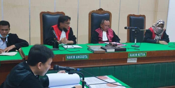 mantan_kakan_sandi_kota_medan_dituntut_7_tahun_6_bulan