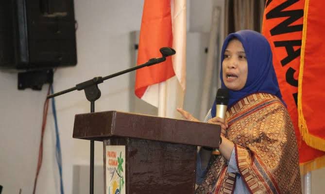 mantan_ketua_bawaslu_sumut_regulasi_apk_dan_aps_sudah_jelas_penegakan_hukum_harus_tegas