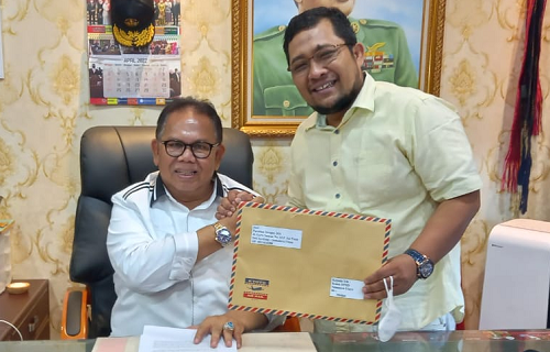 mantan_sekretaris_ansor_laporkan_gubernur_edy_rahmayadi_ke_dprd_sumut