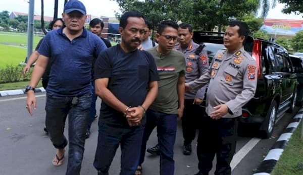 mantan_wali_kota_blitar_ditangkap_diduga_dalang_perampokan_rumah_wali_kota