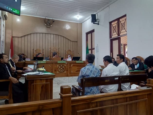 mantan_wali_kota_pematang_siantar_mengaku_tak_terima_uang_dari_proyek_galvanis