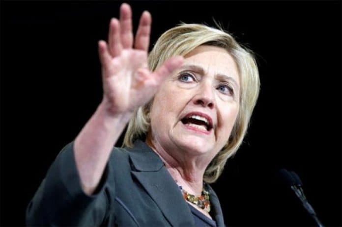 mantap_hillary_clinton_buat_naskah_serial_drama_the_womans_hour