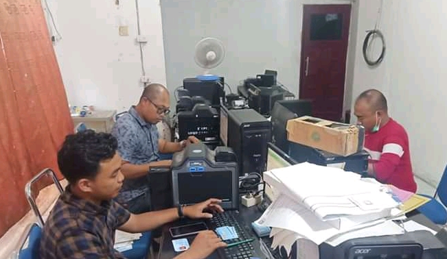 mantap_libur_cuti_bersama_disdukcapil_batu_bara_tetap_layani_masyarakat