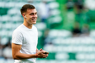 manuel_ugarte_dikontrak_psg_sampai_juni_2028