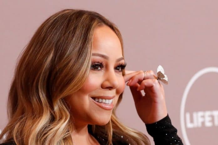 mariah_carey_digugat_atas_lagu_klasik_natal_all_i_want_for_christmas