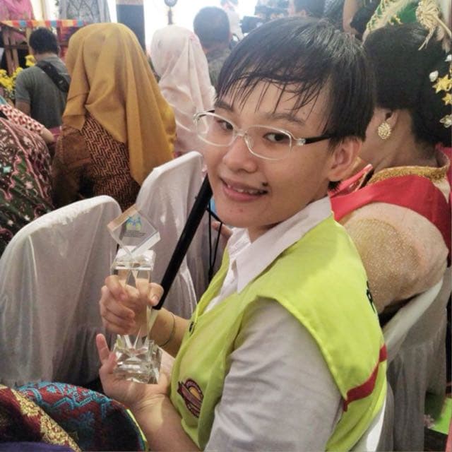 marilyn_lie_mendobrak_keterbatasan_untuk_pengabdian