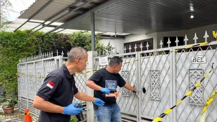 mas_ditangkap_setelah_bunuh_ayah_dan_neneknya_mengaku_mendapatkan_bisikan