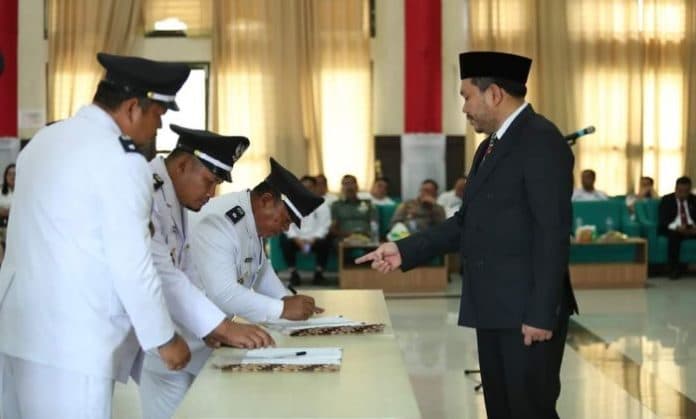 masa_jabatan_51_kades_di_pakpak_bharat_diperpanjang