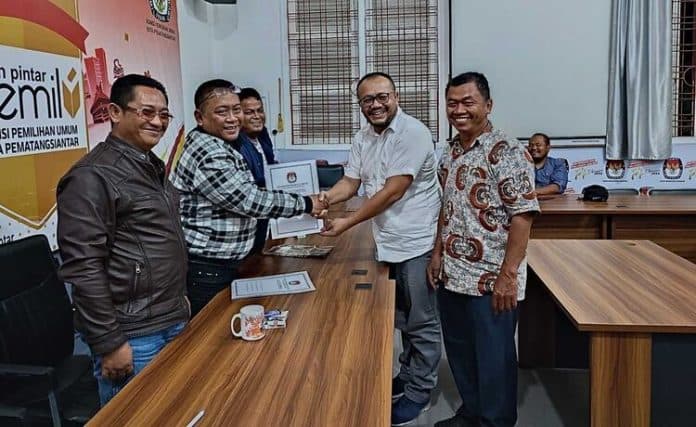 masa_perpanjangan_waktu_hendra_kiswandi_serahkan_20805_syarat_dukungan_perseorangan
