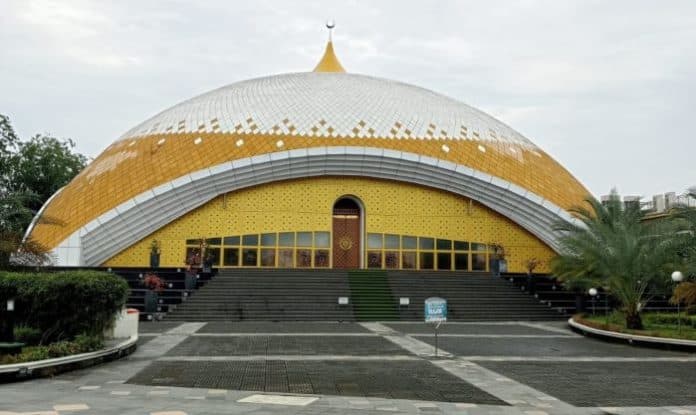 masjid_agung_lubuk_pakam_siapkan_ratusan_takjil_selama_ramadhan