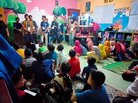 masjid_muallifatul_bilad_wujudkan_kampung_santri_setiap_ramadhan