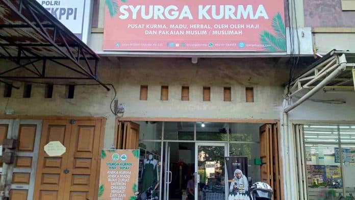 masuki_musim_haji_2023_berapa_harga_kurma_dan_air_zamzam_di_medan