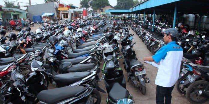 masyarakat_keluhkan_parkir_di_malam_hari_kabid_parkir_dishub_medan_angkat_bicara