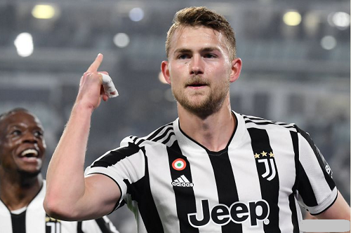matthijs_de_ligt_diikat_kontrak_5_tahun_di_bayern_muenchen