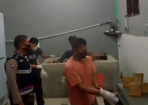 mayat_mr_x_ditemukan_di_jalan_hm_yamin_kota_tebing_tinggi