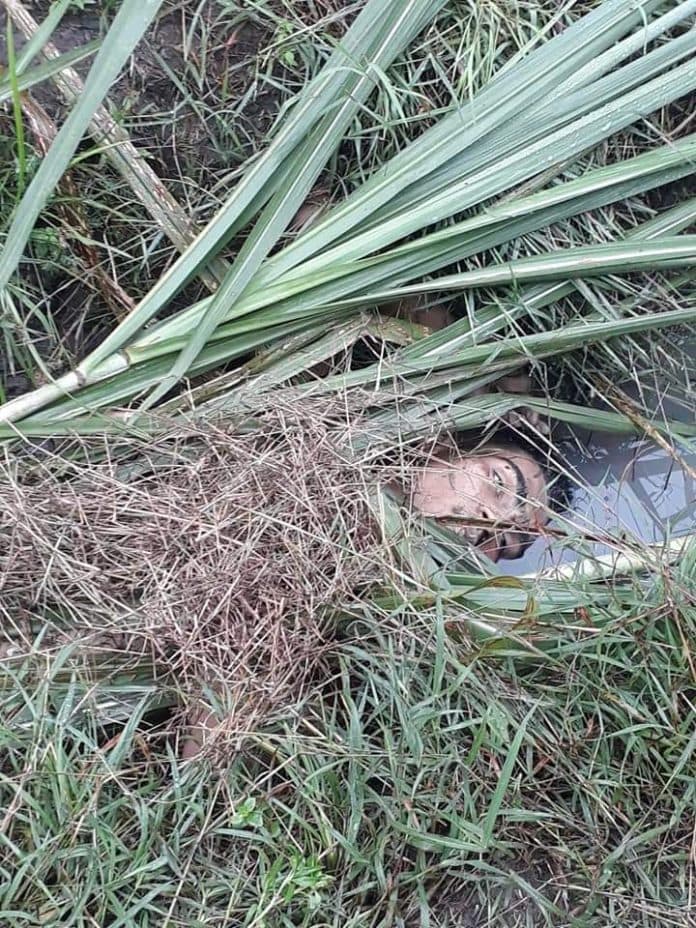 mayat_mr_x_tewas_dalam_parit_ladang_tebu_di_kelumpang