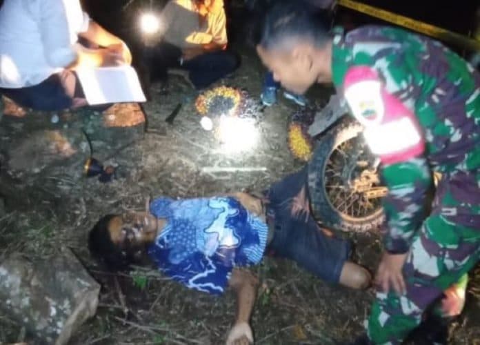 mayat_pria_di_kebun_sawit_gegerkan_warga_desa_sayur_matua_palas