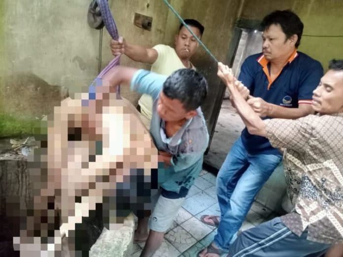 mayat_pria_disabilitas_di_nainggolan_ditemukan_di_sumur