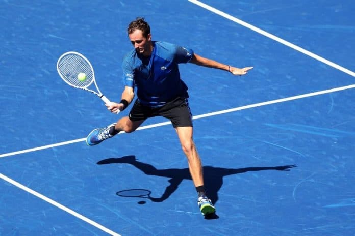 medvedev_singkirkan_zverev_untuk_capai_perempat_final_indian_wells