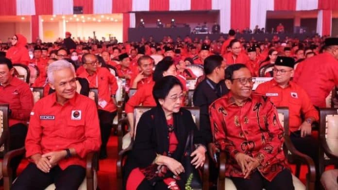 megawati_sebut_dirinya_provokator_demi_keadilan_di_rakernas_pdip