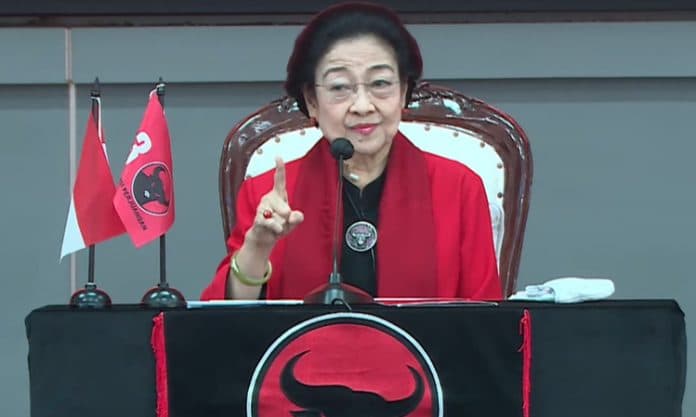 megawati_terima_keputusan_jokowi_ganti_menteri_dari_pdip