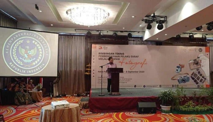 melalui_fotografi_ekonomi_kreatif_di_medan_diharapkan_meningkat